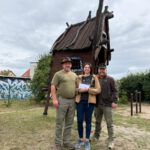 Hochwildjäger überreichen Spende an die Kita Klusspatzen